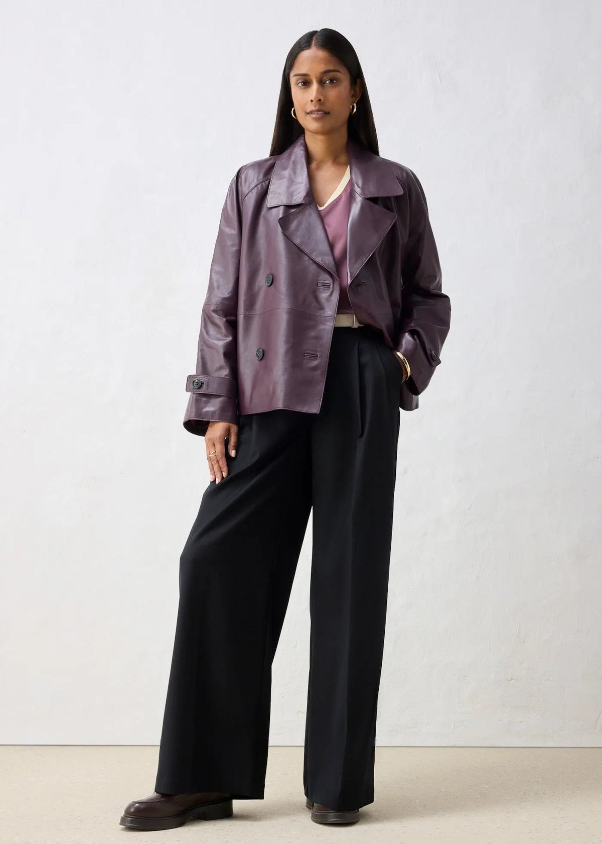 Londra - Chaqueta Caban confeccionada en piel de napa.