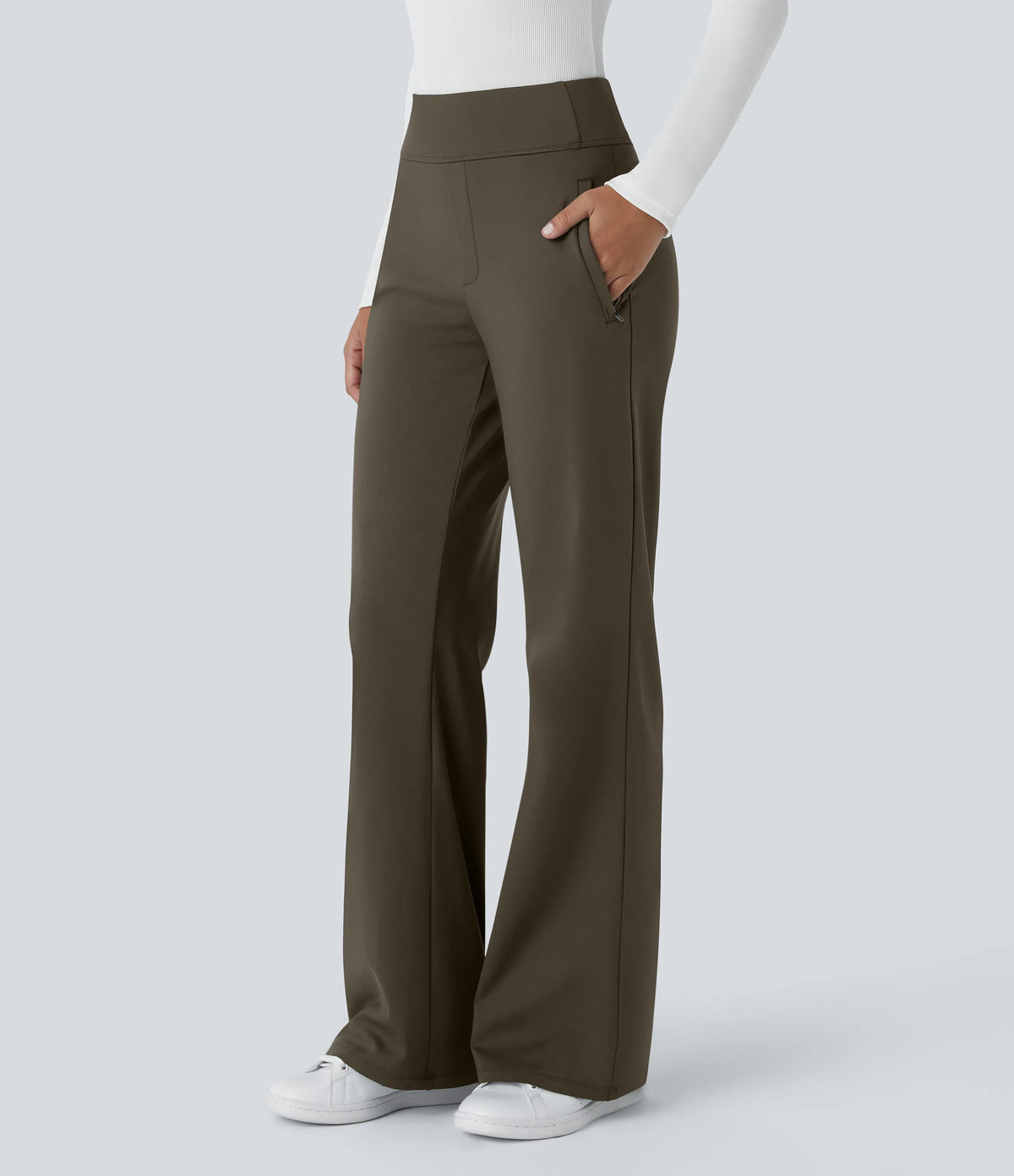 Flex - Pantalones de trabajo acampanados de talle medio DayStretch con un bolsillo lateral con cremallera