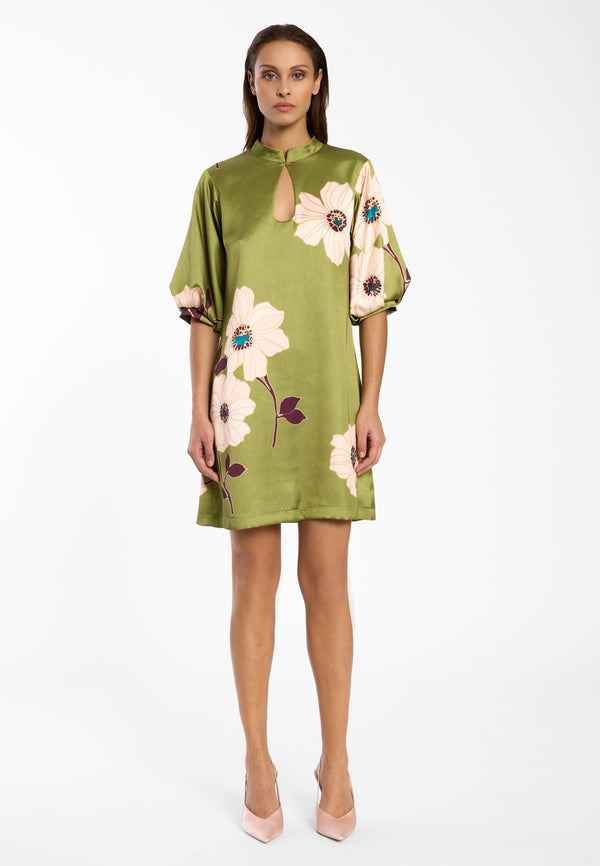 Asia - Vestido de manga corta Delin