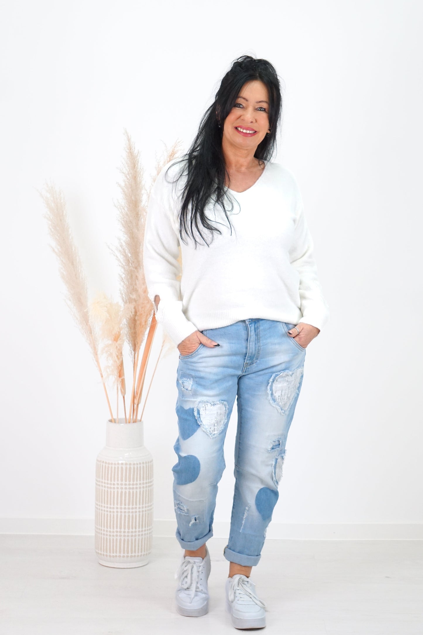 Lovely - Sexy Woman Jeans
